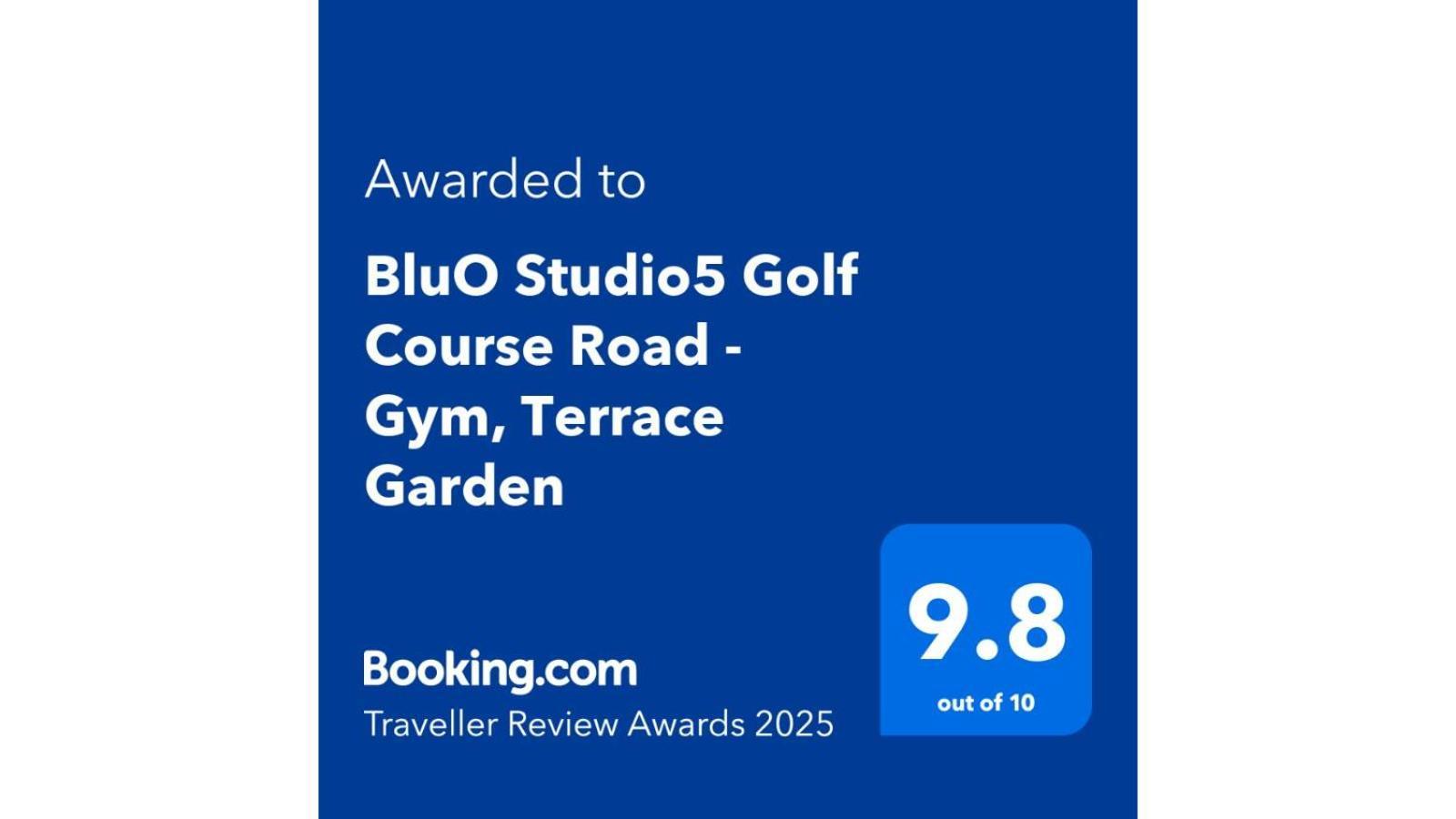 Bluo Studio5 Golf Course Road - Gym, Terrace Garden Гургаон Екстериор снимка